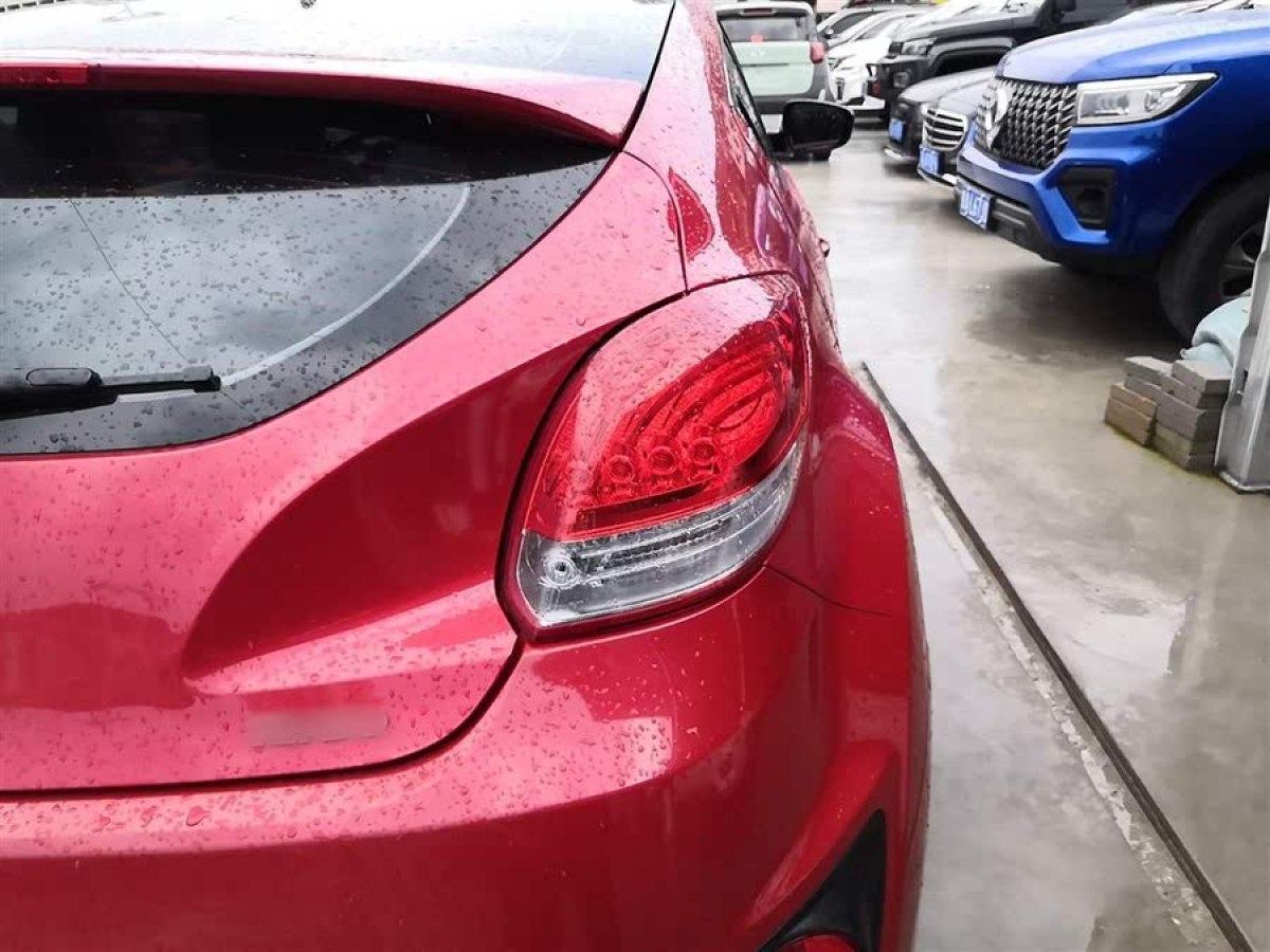 現(xiàn)代 Veloster飛思  2012款 1.6T 自動(dòng)豪華版圖片