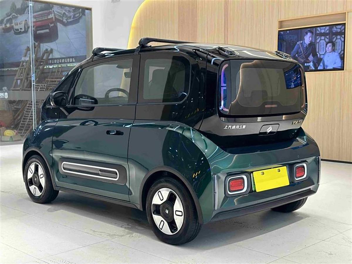 寶駿 寶駿KiWi EV  2022款 藝術(shù)家輕享版 三元鋰圖片