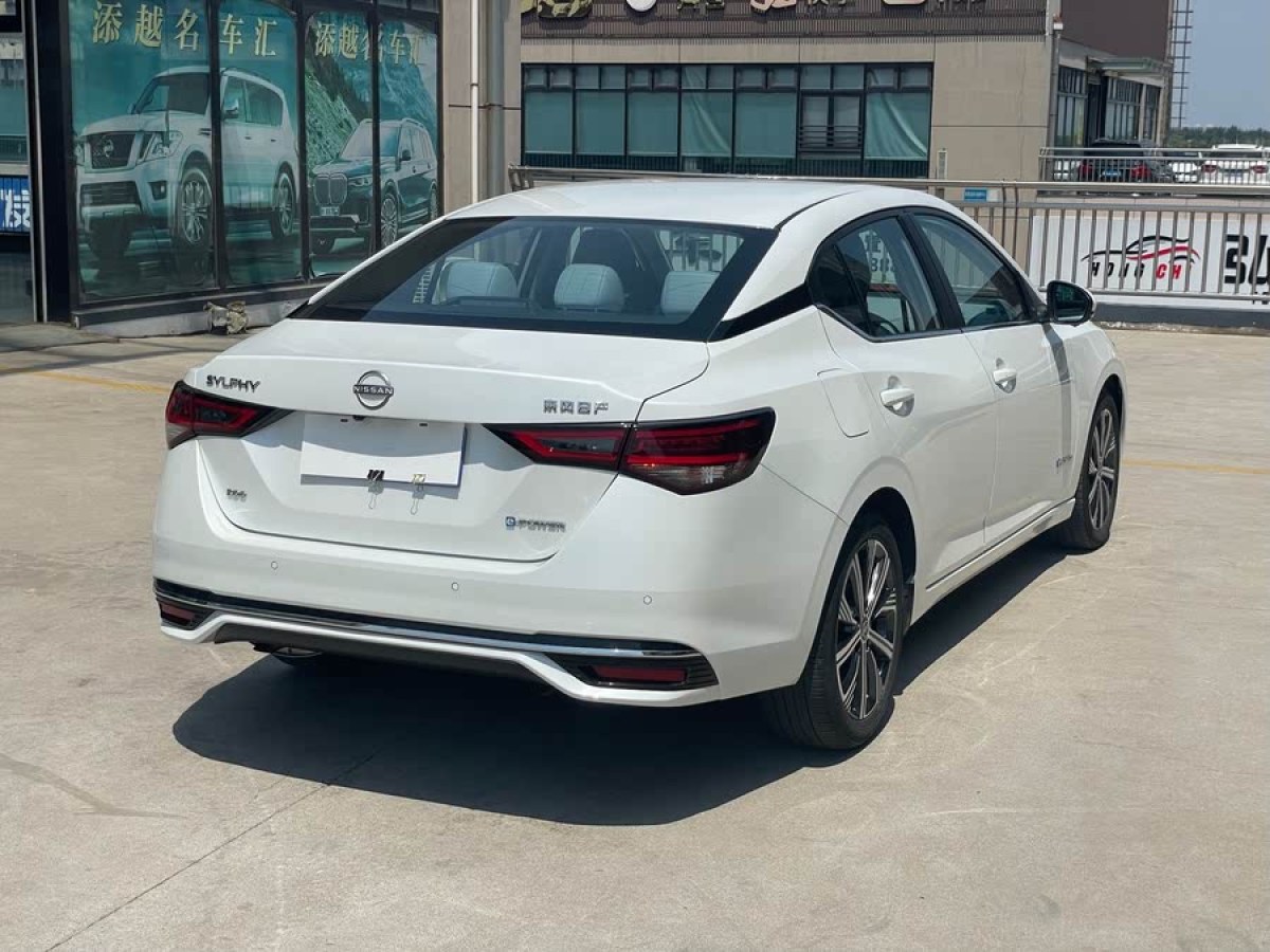 日產(chǎn) 軒逸  2022款 e-POWER 超豪華Ultra圖片