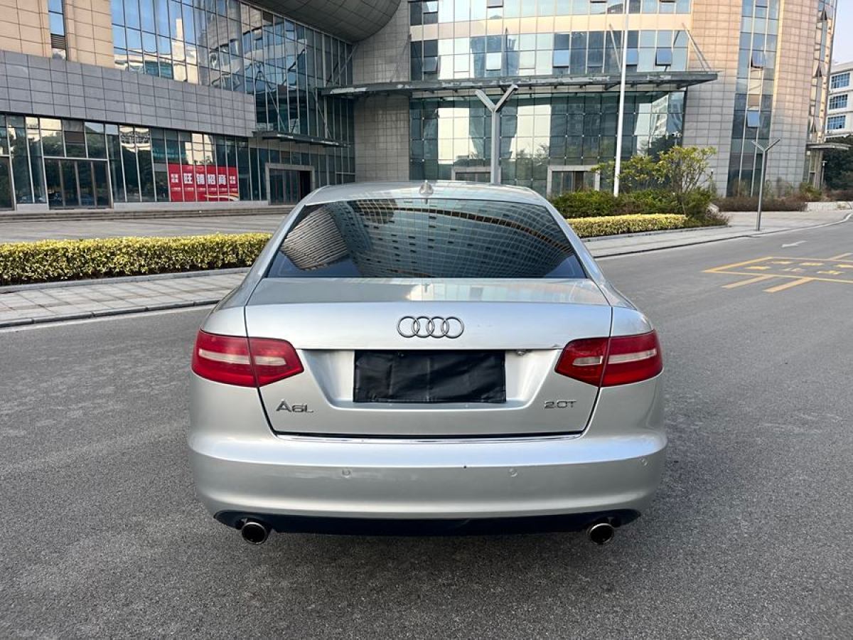 奧迪 奧迪A6L  2012款 TFSI 標(biāo)準(zhǔn)型圖片