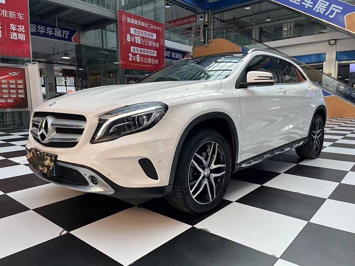 奔馳 奔馳GLA  2015款 GLA 220 4MATIC 時尚型圖片