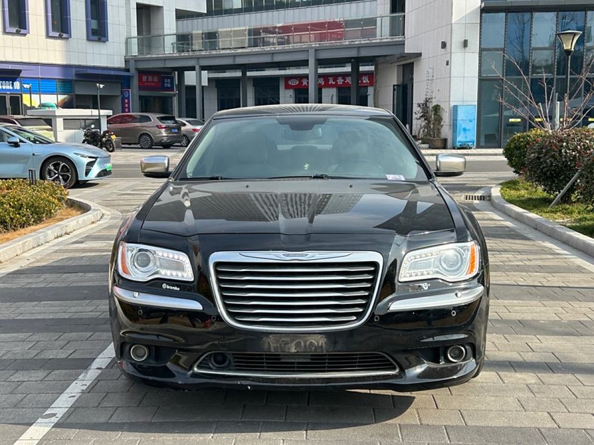 克萊斯勒 300C  2013款 3.6L 尊崇版圖片