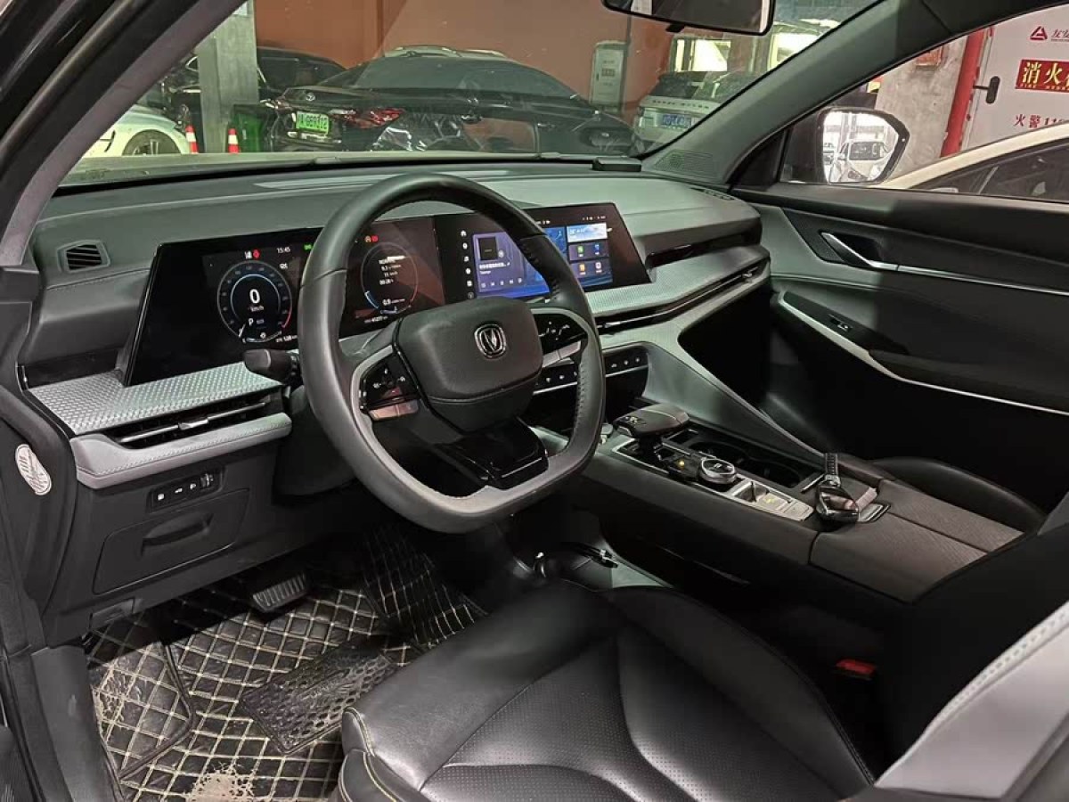 長安 CS75 PLUS  2022款 第二代 1.5T 自動尊貴型圖片