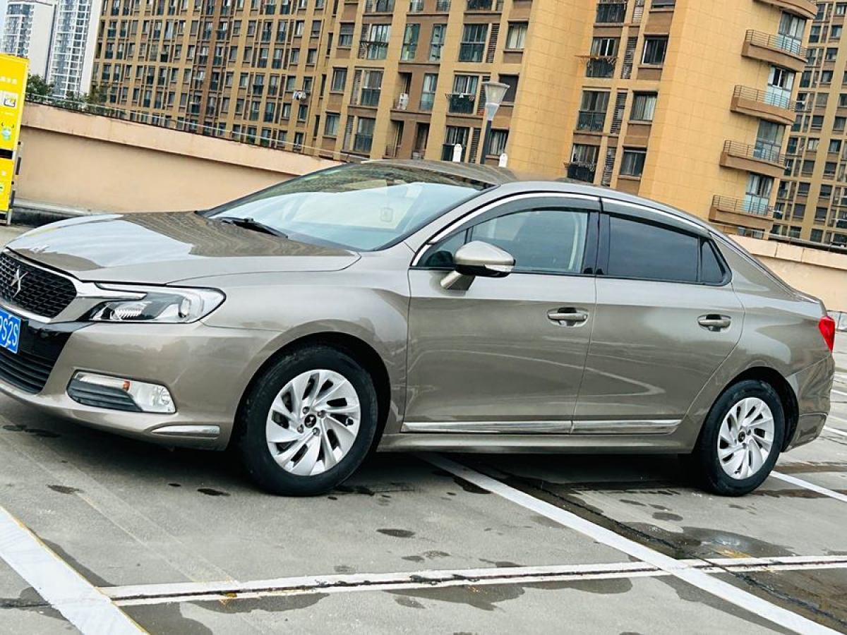 DS DS 5LS  2014款 1.8L 手動舒適版VTi140圖片