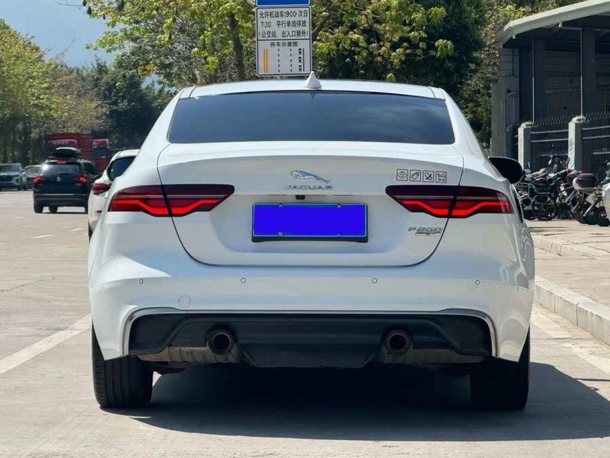 捷豹 XEL  2020款 2.0T 200PS S進取優(yōu)雅版圖片