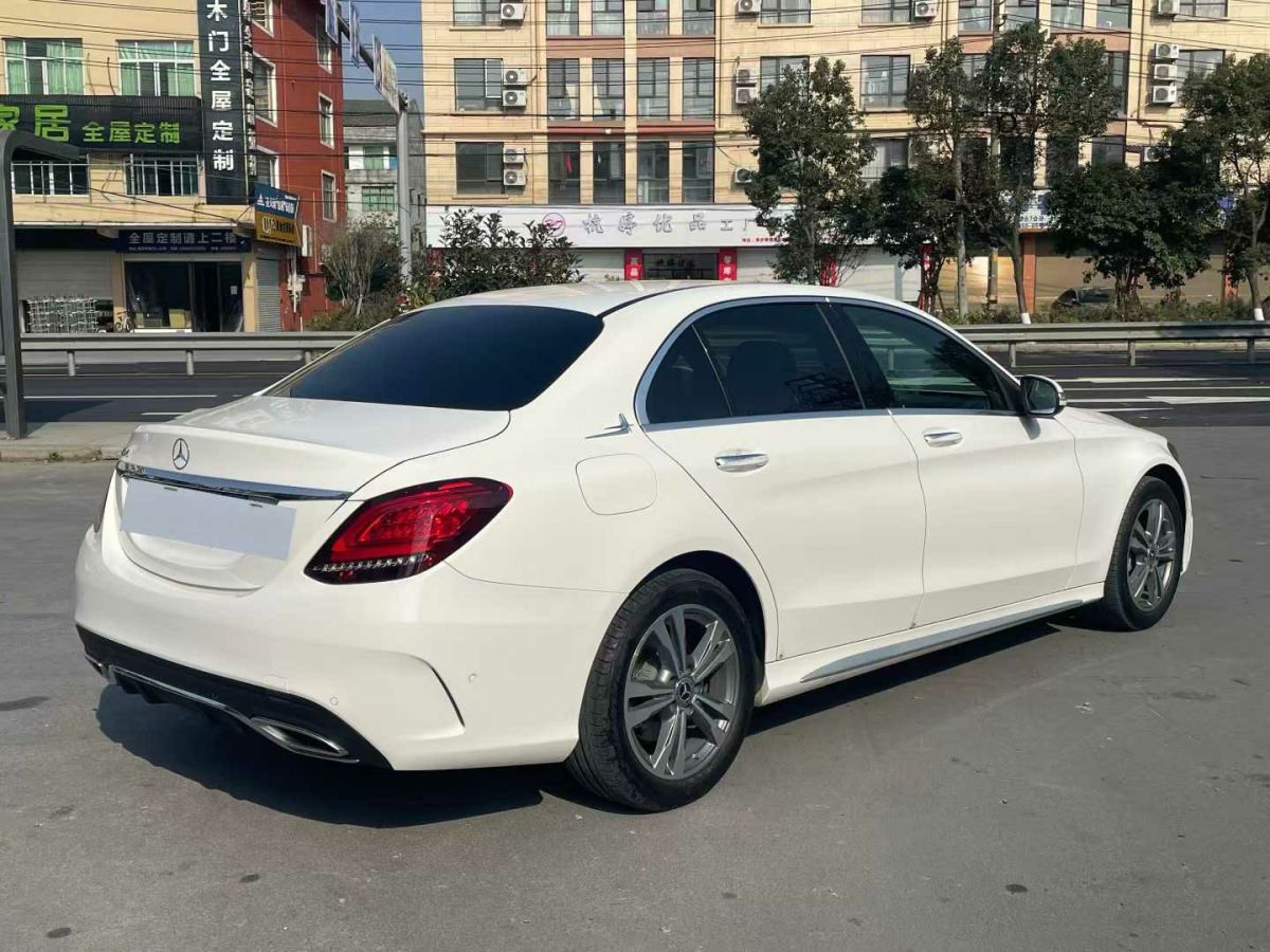 奔馳 奔馳C級(jí)  2020款 C 300 L圖片