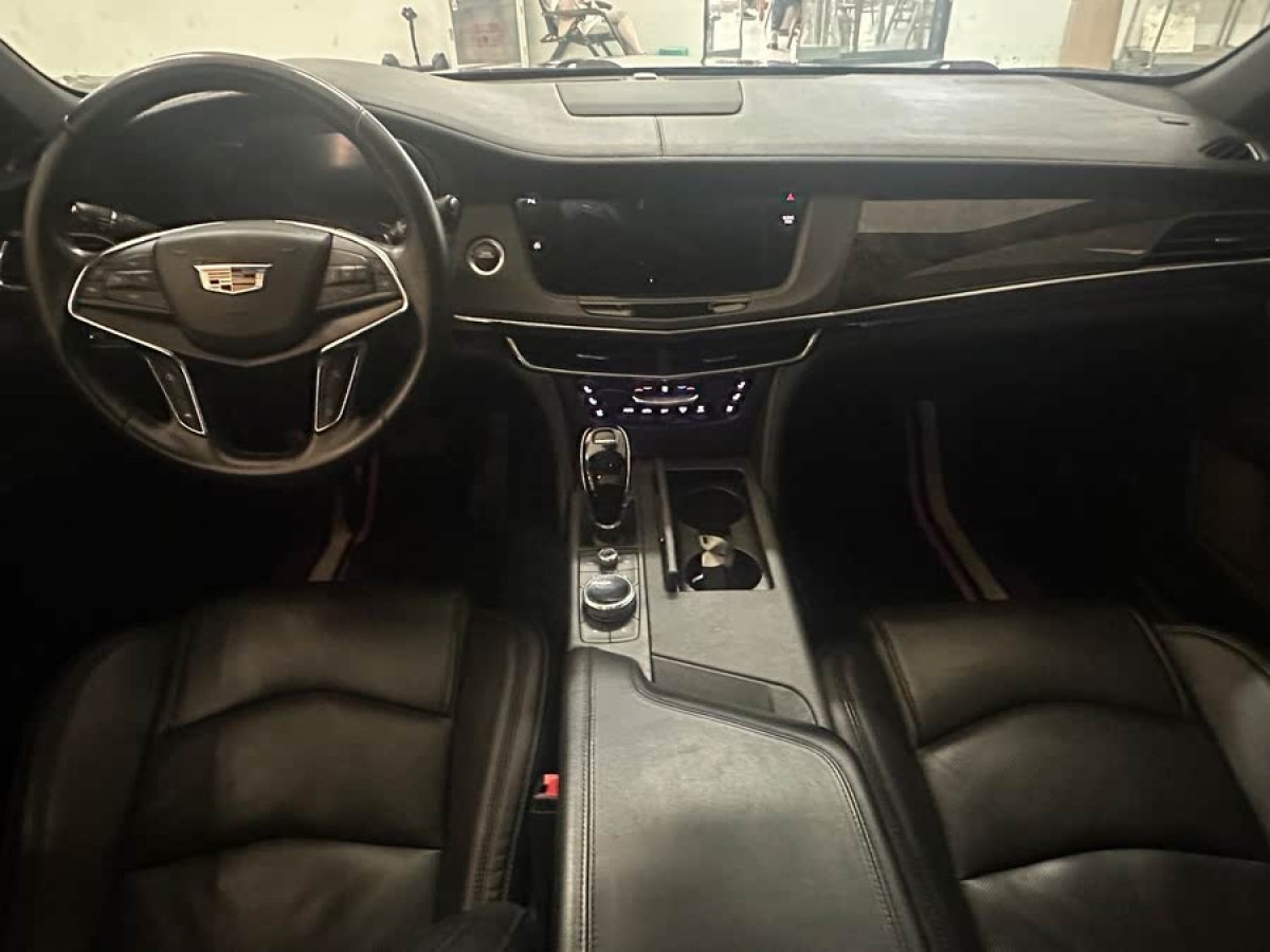 凱迪拉克 CT6  2019款 28T 豪華型圖片