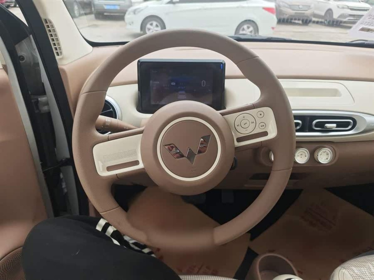 五菱 宏光MINIEV  2025款 四門版 進(jìn)階款圖片