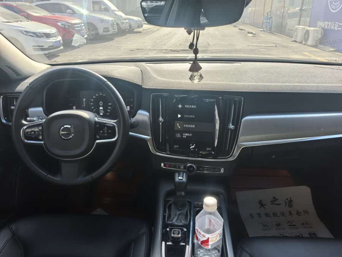 沃爾沃 S90  2020款 改款 T4 智行豪華版圖片