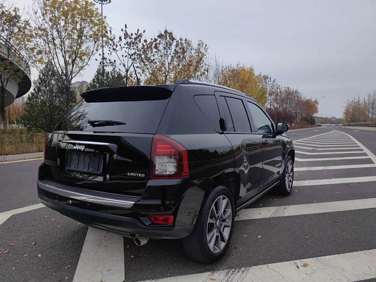 Jeep 指南者  2014款 2.0L 兩驅豪華版圖片