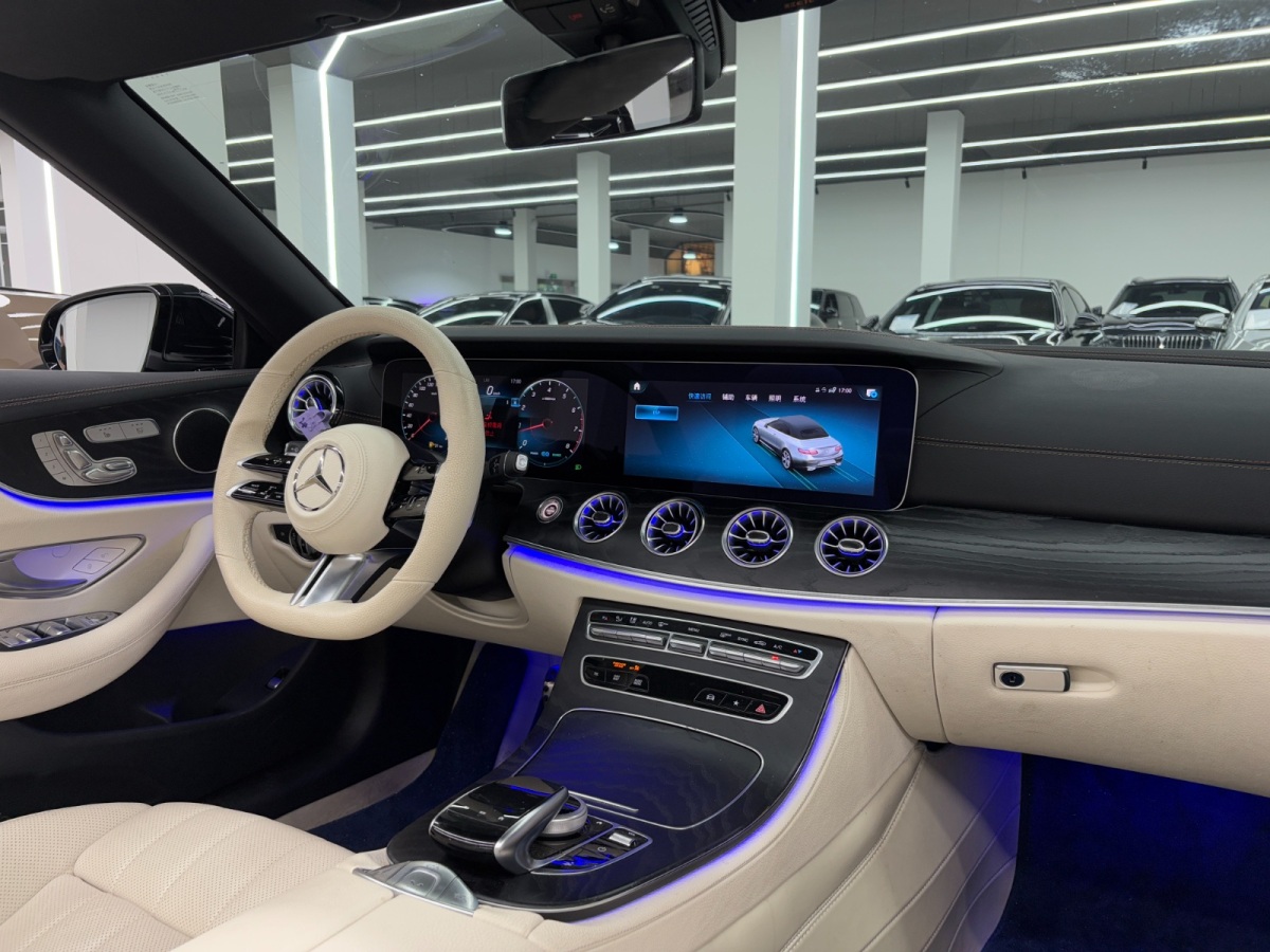 奔馳 奔馳E級  2021款 E 260 敞篷轎跑車圖片