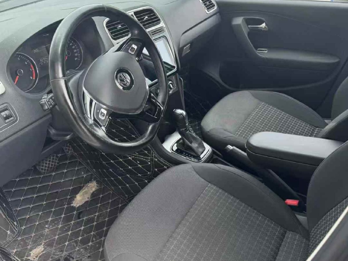 大眾 途安  2018款 L 330TSI DSG豪華版圖片