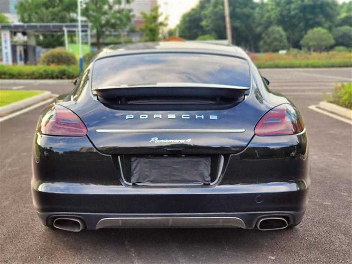 保時(shí)捷 Panamera  2013款 Panamera 4 Platinum Edition 3.6L圖片