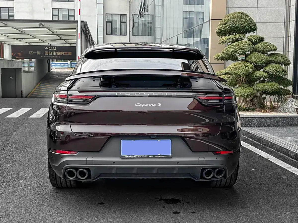 保時(shí)捷 Cayenne  2019款 Cayenne Coupé 3.0T圖片