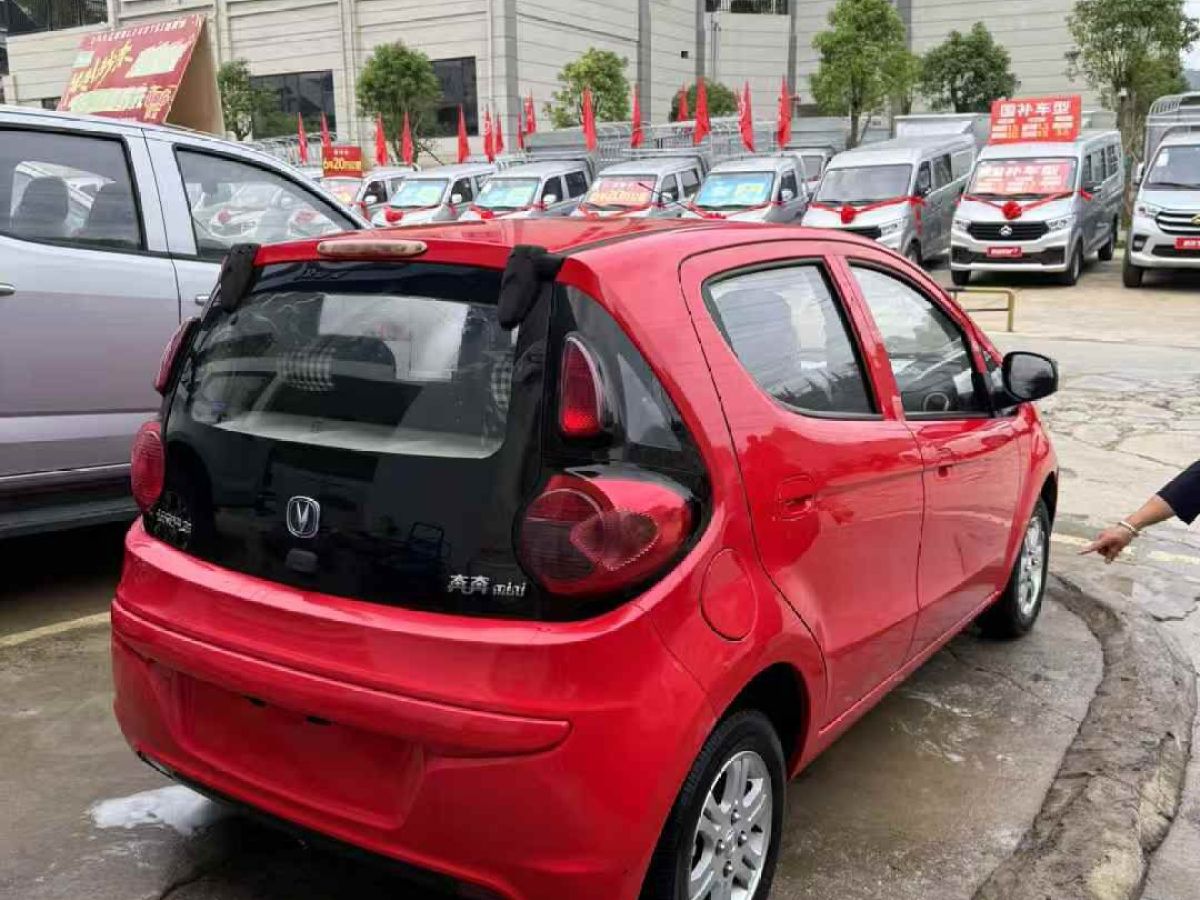 長(zhǎng)安 奔奔  2015款 1.4L 手動(dòng)舒適型 國(guó)IV圖片