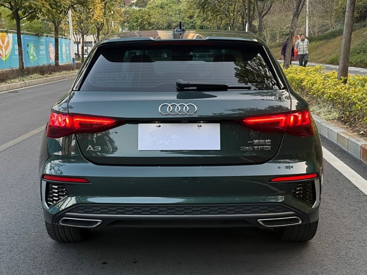 奧迪 奧迪A3  2024款 Sportback 35 TFSI 時(shí)尚運(yùn)動(dòng)型圖片