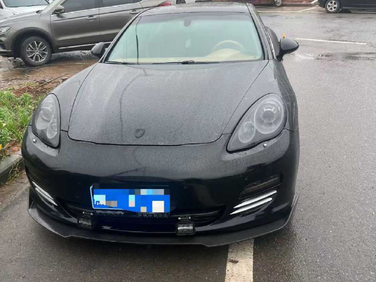 2013年1月保時(shí)捷 Panamera  2013款 Panamera 4 Platinum Edition 3.6L