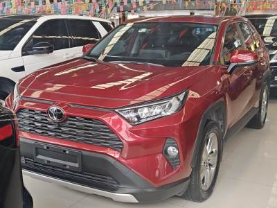 2020年1月 豐田 RAV4榮放 2.0L CVT兩驅(qū)風尚版圖片