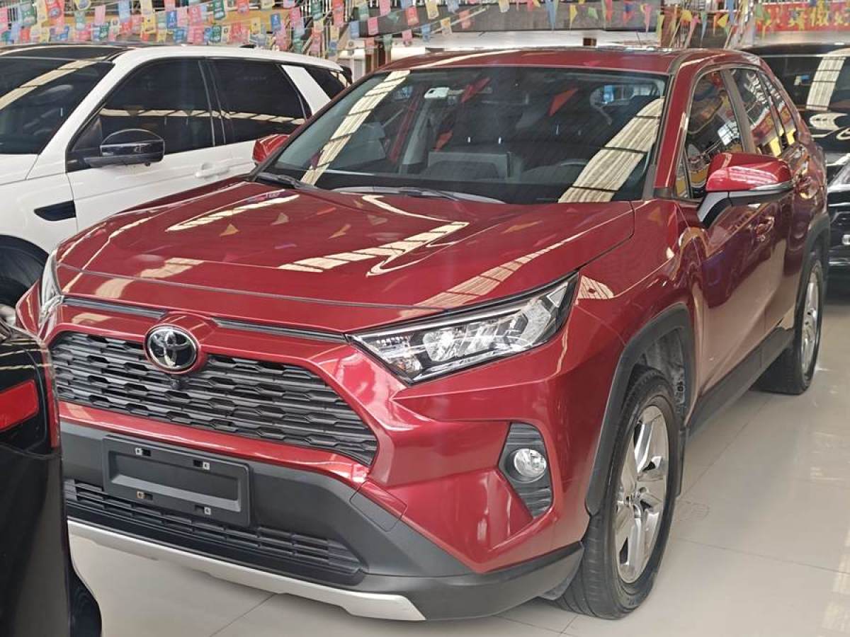 2020年1月豐田 RAV4榮放  2020款 2.0L CVT兩驅(qū)風尚版