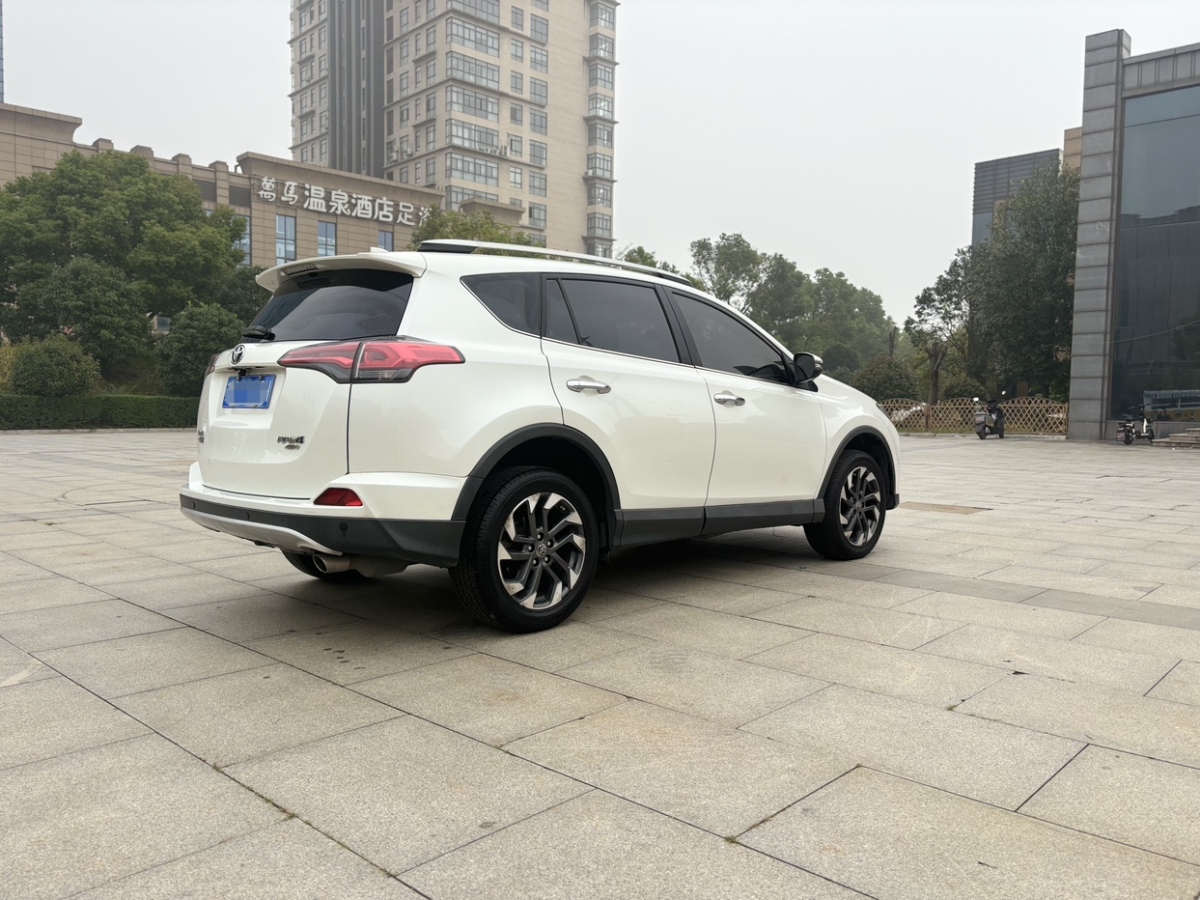 豐田 RAV4榮放  2016款 2.5L 自動(dòng)四驅(qū)精英版圖片