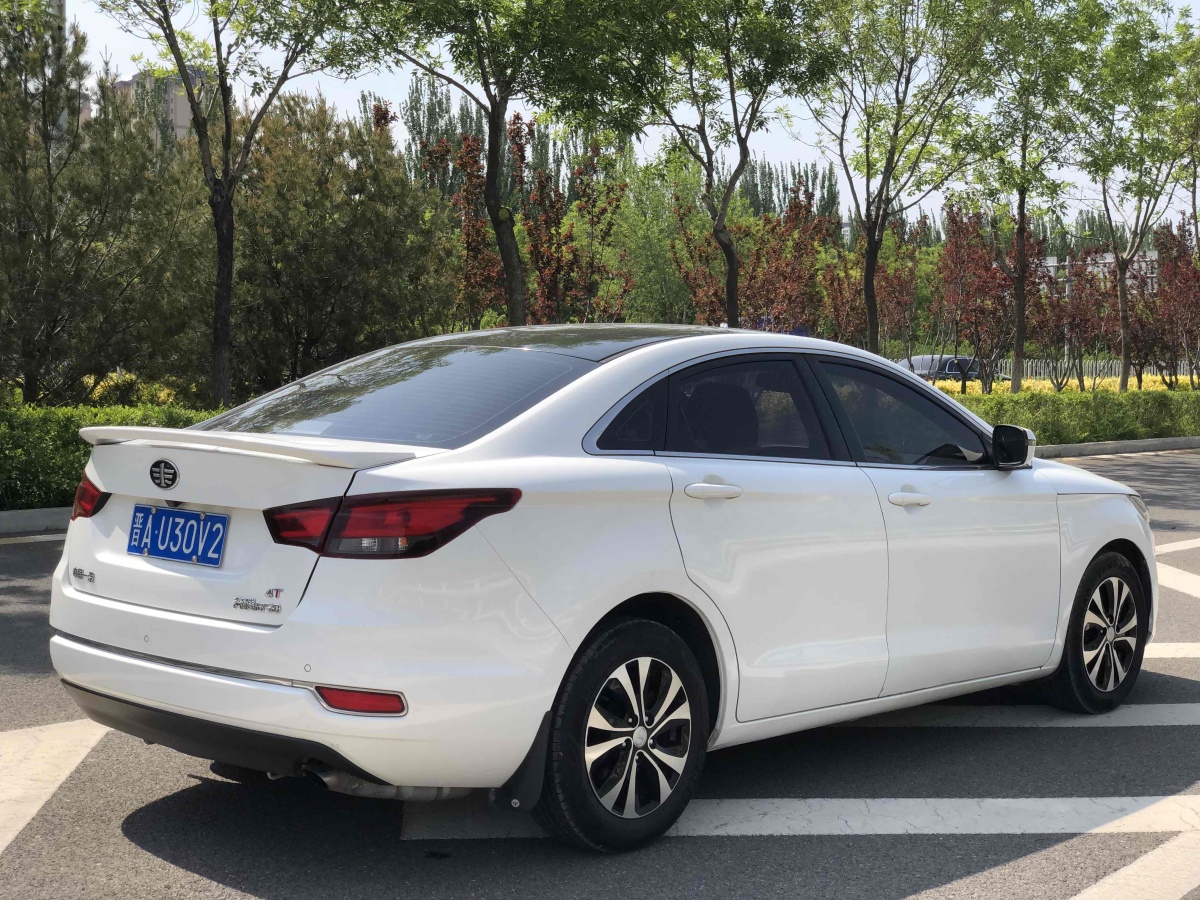 奔騰 B50  2016款 1.6L 自動(dòng)豪華型圖片