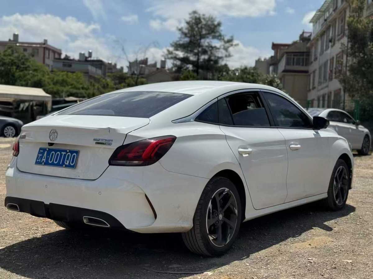 名爵 名爵5  2022款 180DVVT CVT青春豪華版圖片