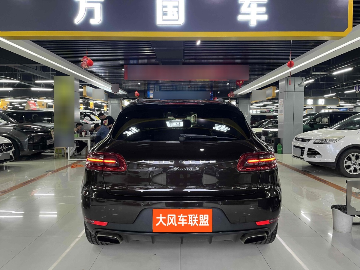 保時(shí)捷 Macan  2014款 Macan 2.0T圖片