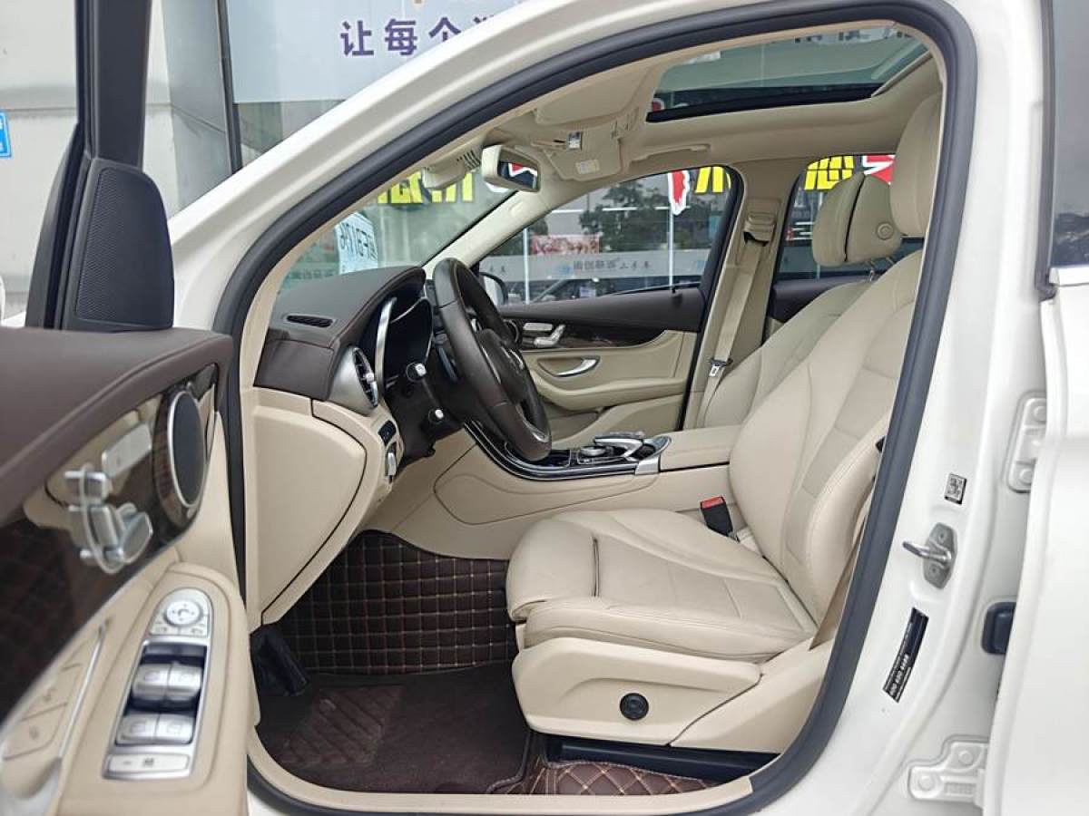 奔馳 奔馳GLC  2017款 GLC 260 4MATIC 豪華型圖片