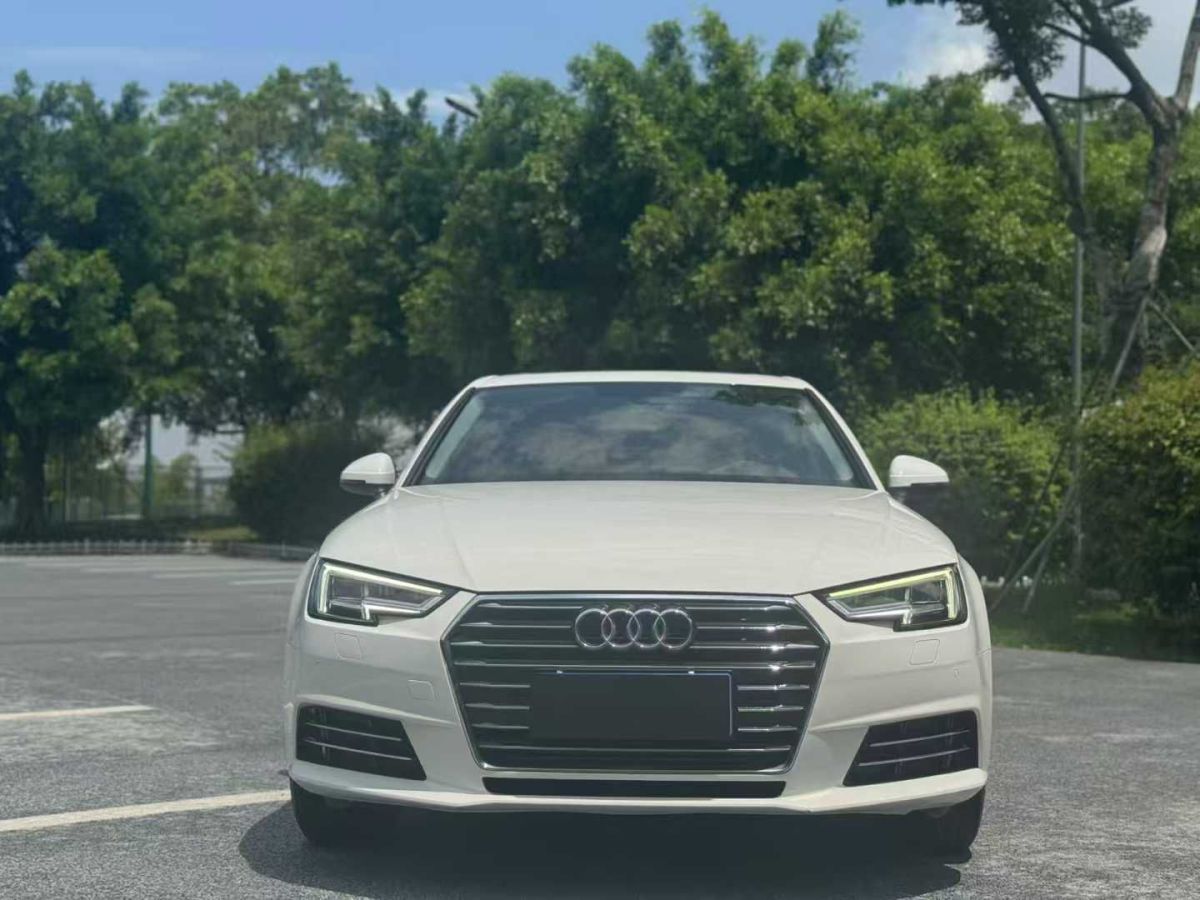 奧迪 奧迪A4L  2018款 30周年年型 30 TFSI 進(jìn)取型圖片