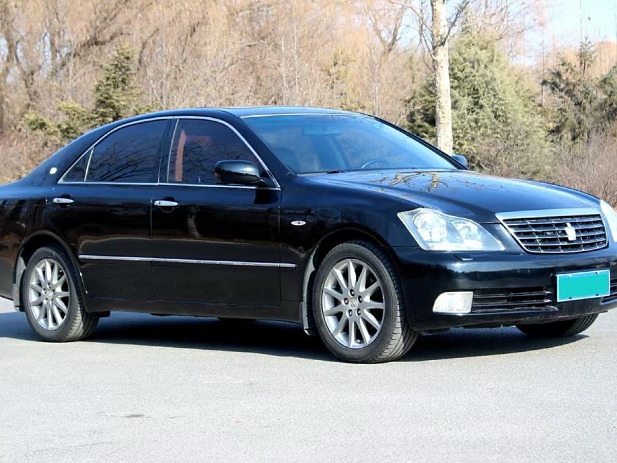 豐田 皇冠  2009款 3.0L Royal Saloon導(dǎo)航強(qiáng)化版圖片