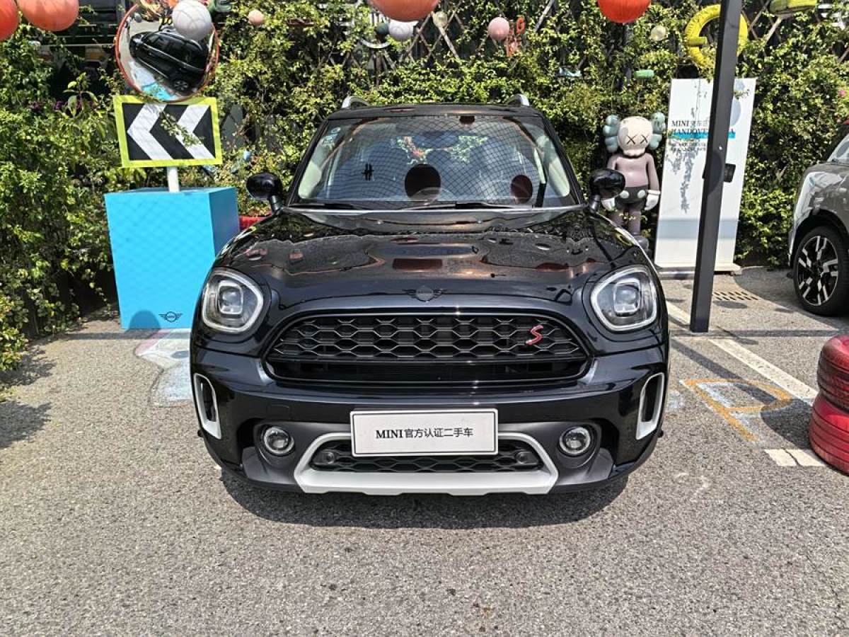 MINI COUNTRYMAN  2023款 2.0T COOPER S ALL4 鑒賞家圖片