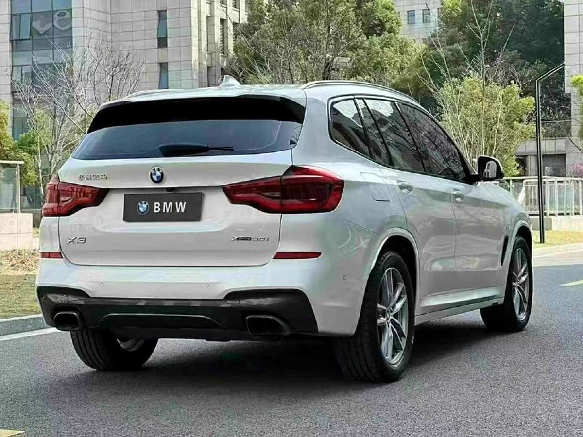 寶馬 寶馬X3  2018款 xDrive30i 領(lǐng)先型 M運動套裝 國V圖片