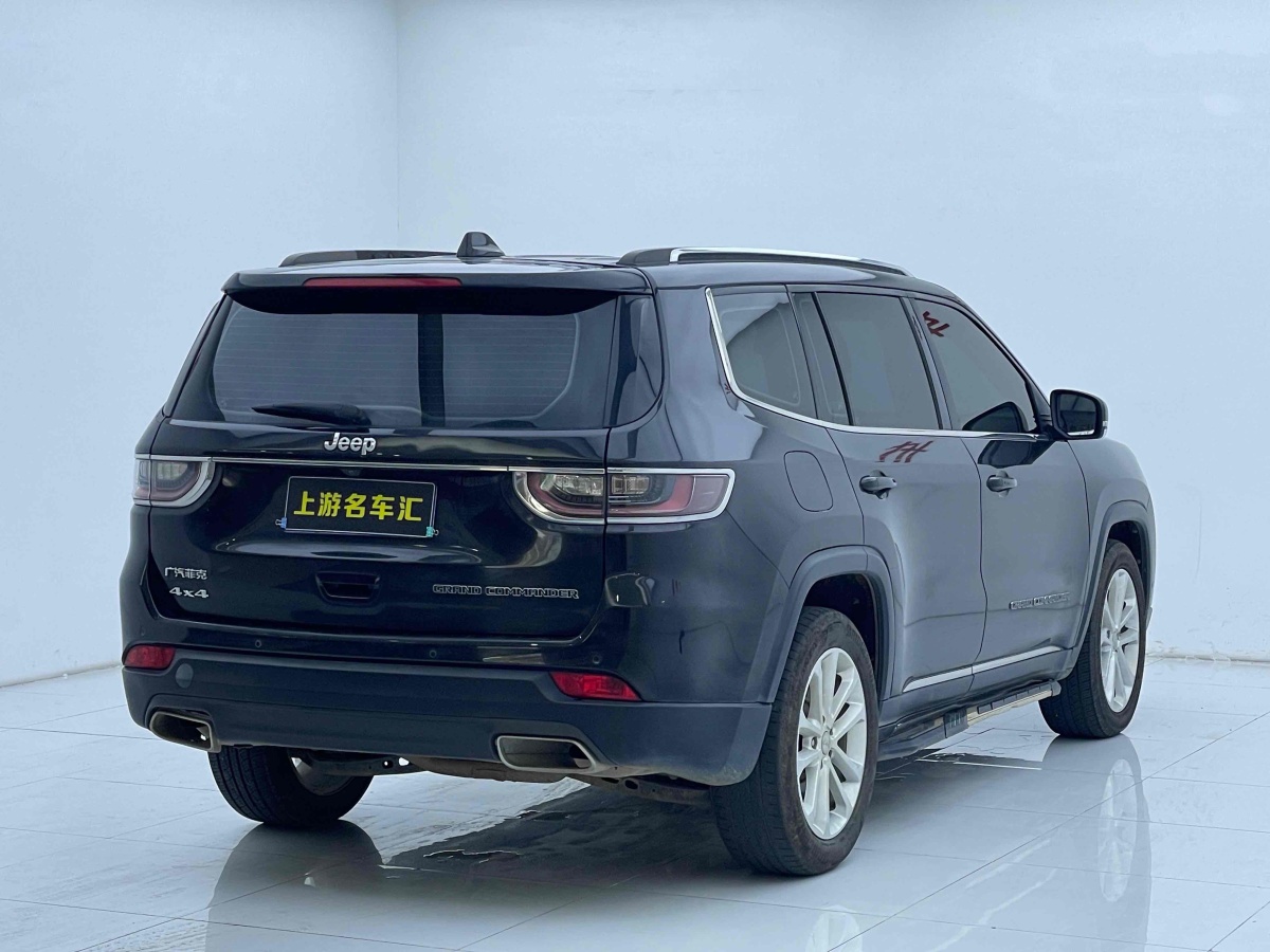 Jeep 大指揮官  2020款 2.0T 四驅(qū)精英增強(qiáng)版圖片