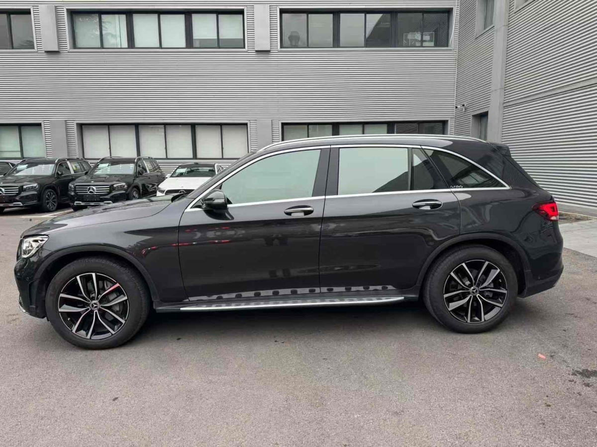 奔馳 奔馳GLC  2022款 改款 GLC 300 L 4MATIC 動感型臻藏版圖片