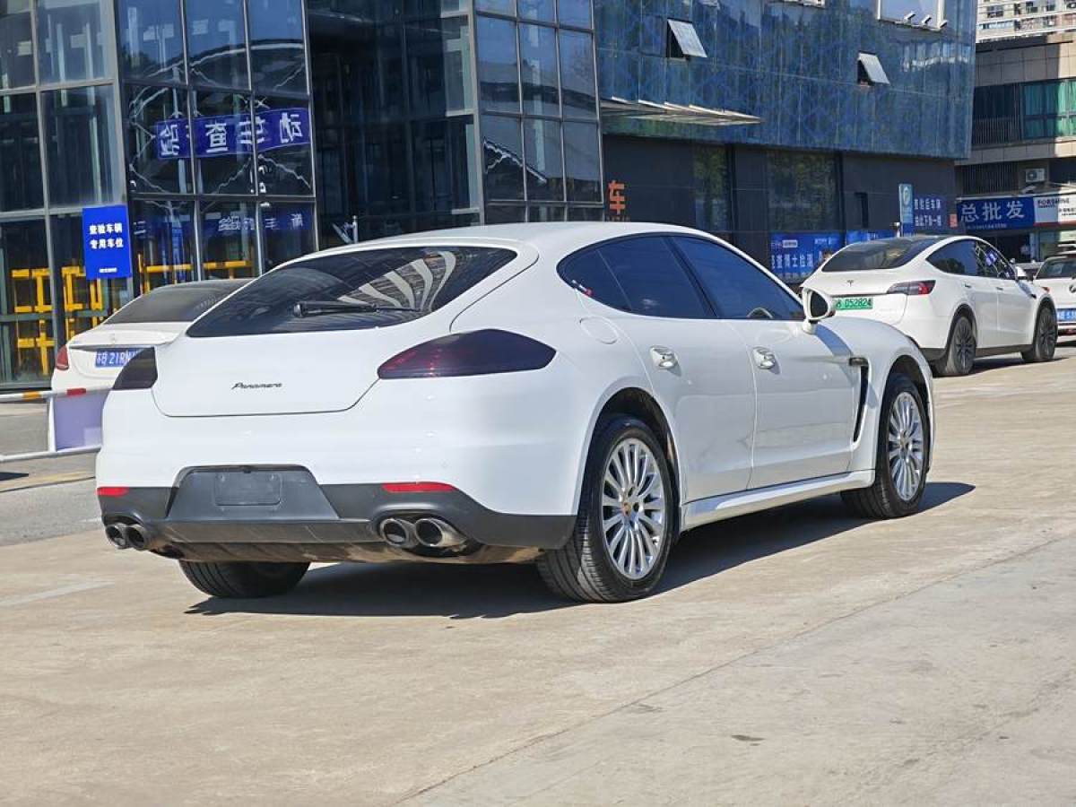 保時(shí)捷 Panamera  2014款 Panamera 3.0T圖片