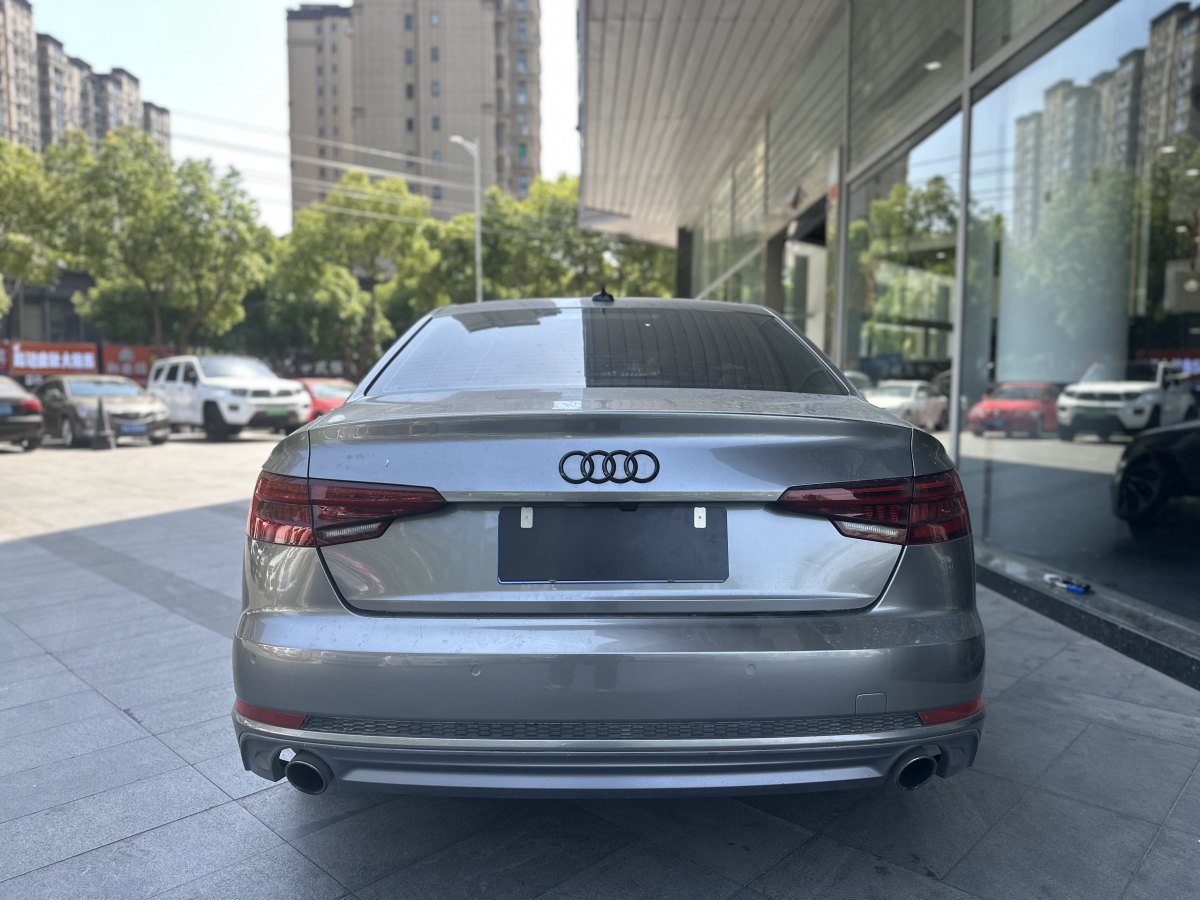 奧迪 奧迪A4L  2018款 30周年年型 40 TFSI 時尚型圖片