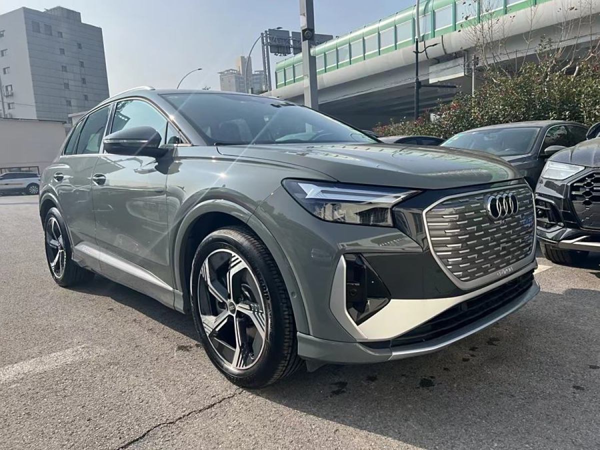 奧迪 奧迪Q4 e-tron  2023款 50 e-tron quattro 創(chuàng)享版圖片