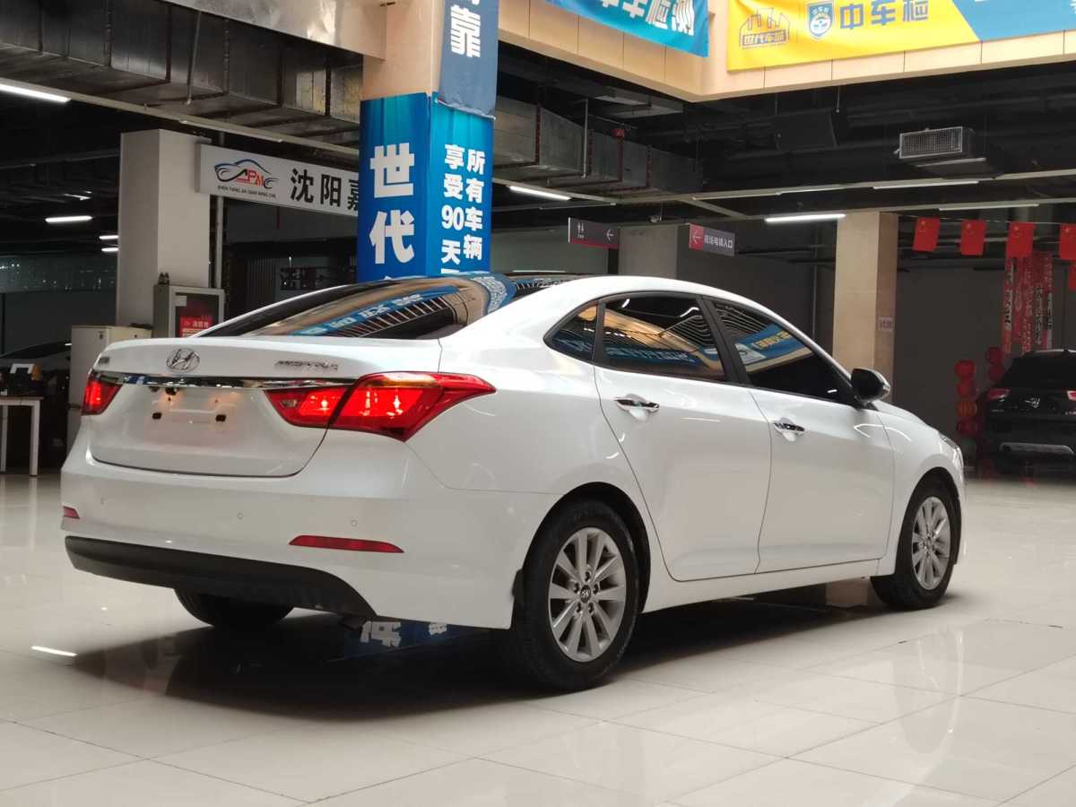 2015年1月現(xiàn)代 名圖  2014款 1.8L 自動智能型GLS