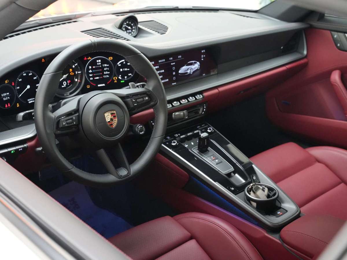 2023年6月保时捷 911  2023款 Carrera 3.0T