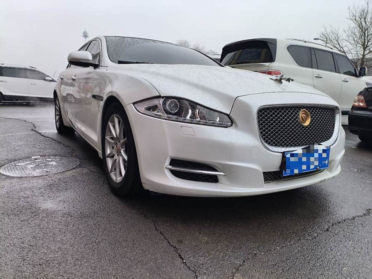 捷豹 XJ  2014款 XJL 2.0T 兩驅(qū)典雅商務(wù)版圖片