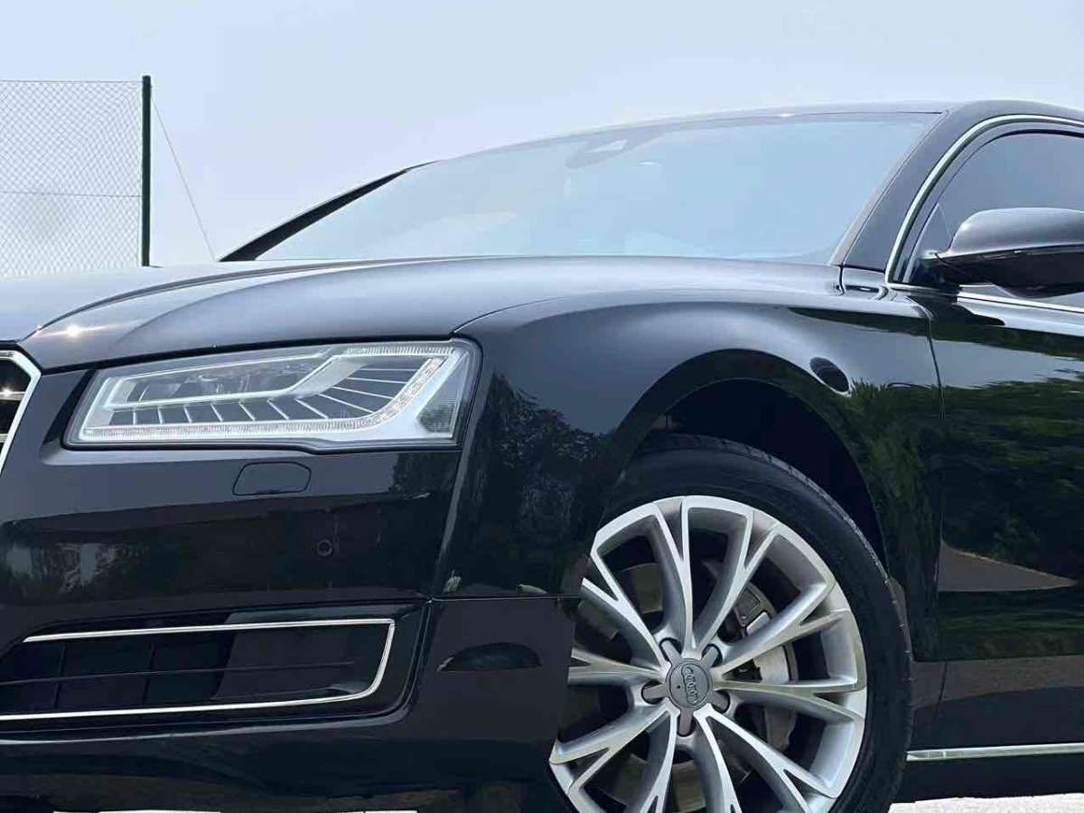 奧迪 奧迪A8  2016款 A8L 45 TFSI quattro豪華型圖片