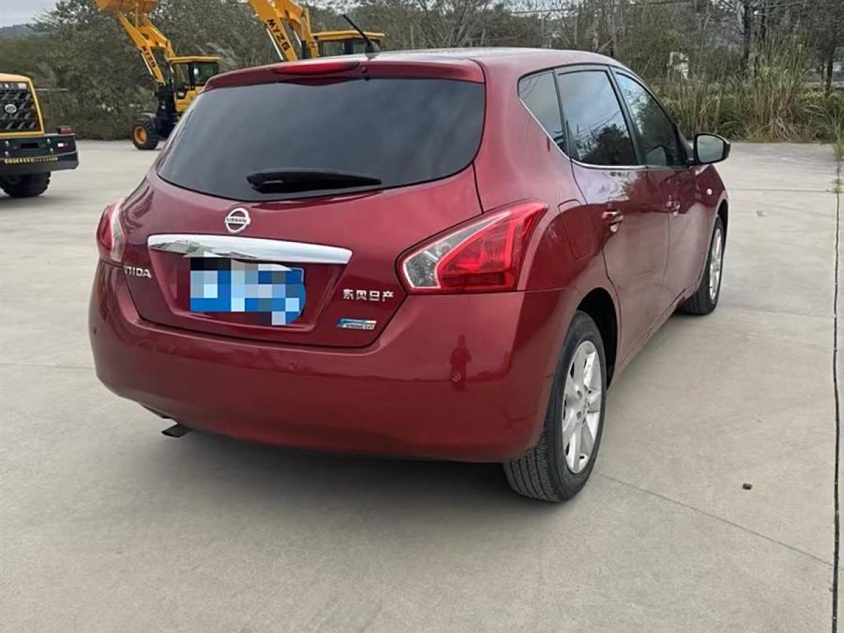 日產(chǎn) 騏達(dá)  2011款 1.6L CVT豪華型圖片