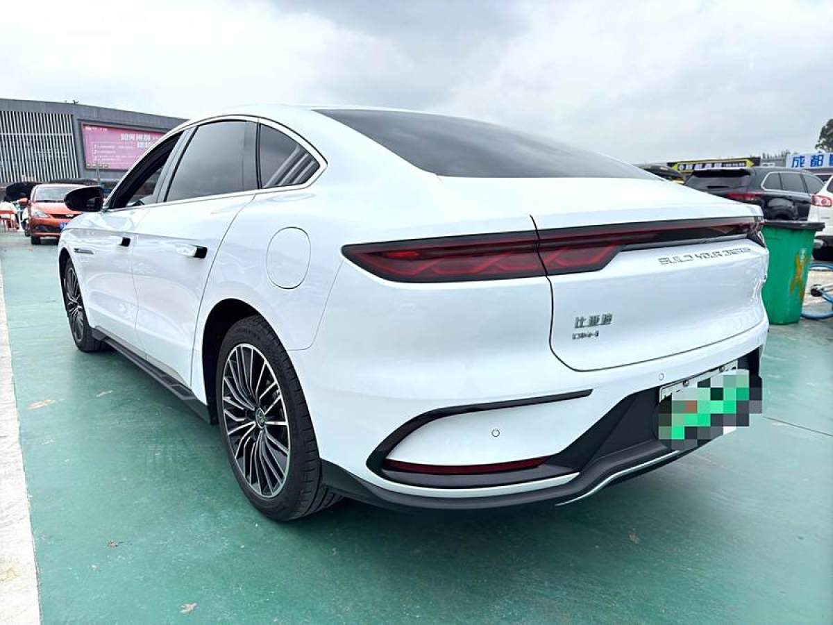 2022年1月比亞迪 漢  2022款 DM-i 121KM 領(lǐng)航型