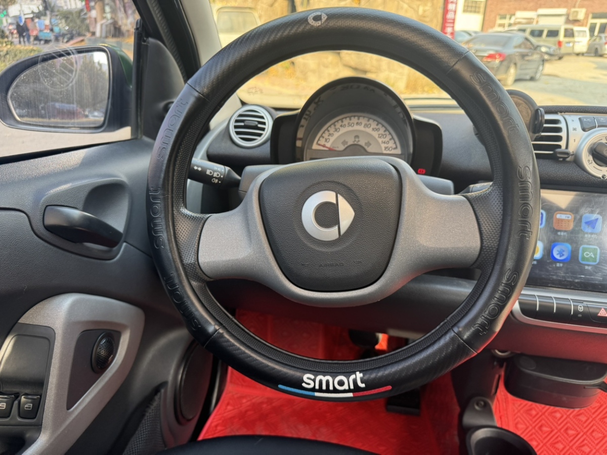 smart fortwo  2013款 1.0 MHD 硬頂冰炫特別版圖片