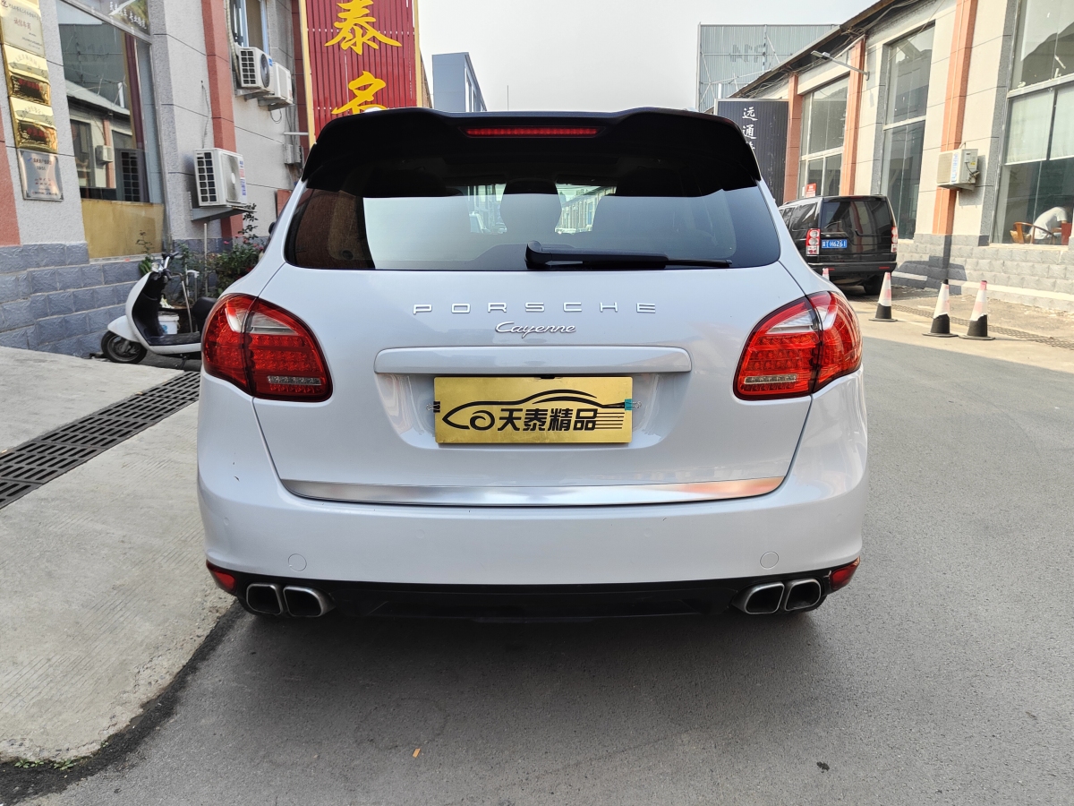 2013年9月保時捷 Cayenne  2024款 Cayenne 3.0T