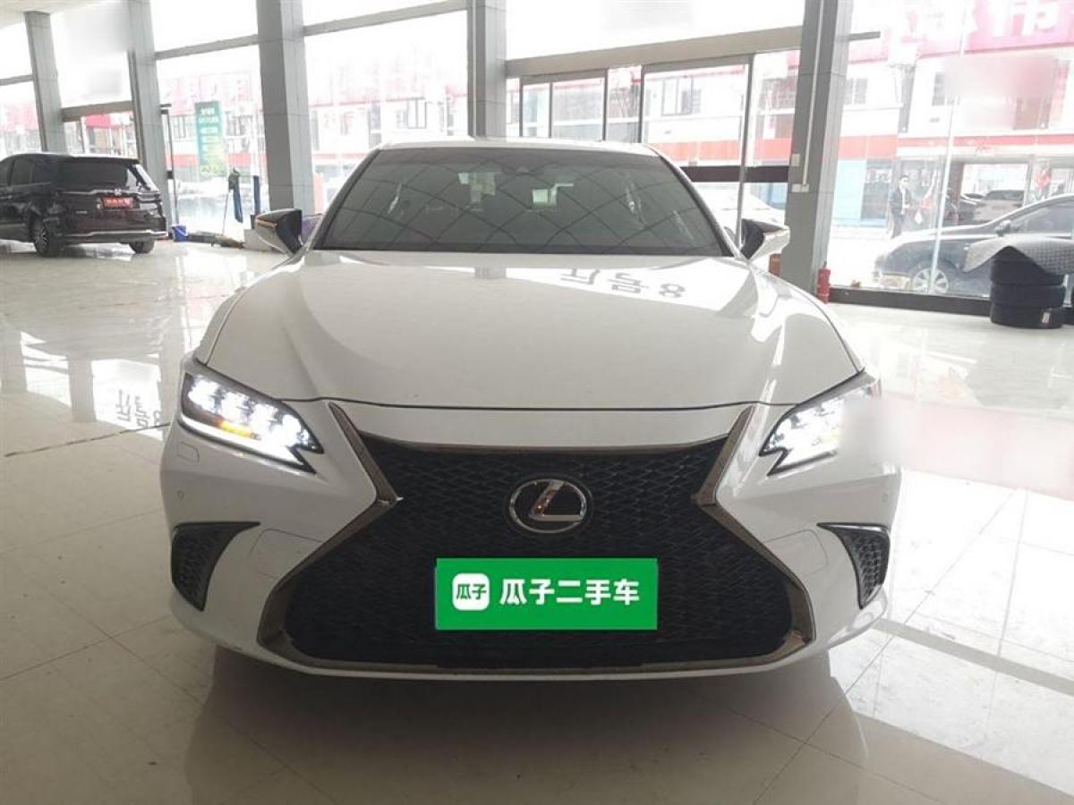 2021年6月雷克薩斯 ES  2020款 260 F SPORT