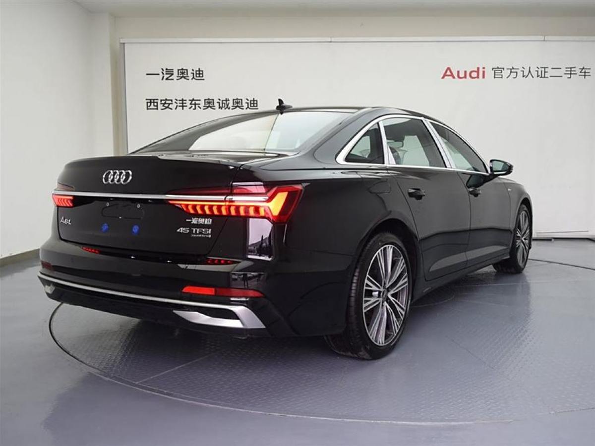 奧迪 奧迪A6L  2024款 45 TFSI quattro 臻選動感型圖片