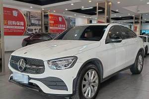 奔驰GLC 奔驰 改款 GLC 260 4MATIC 轿跑SUV