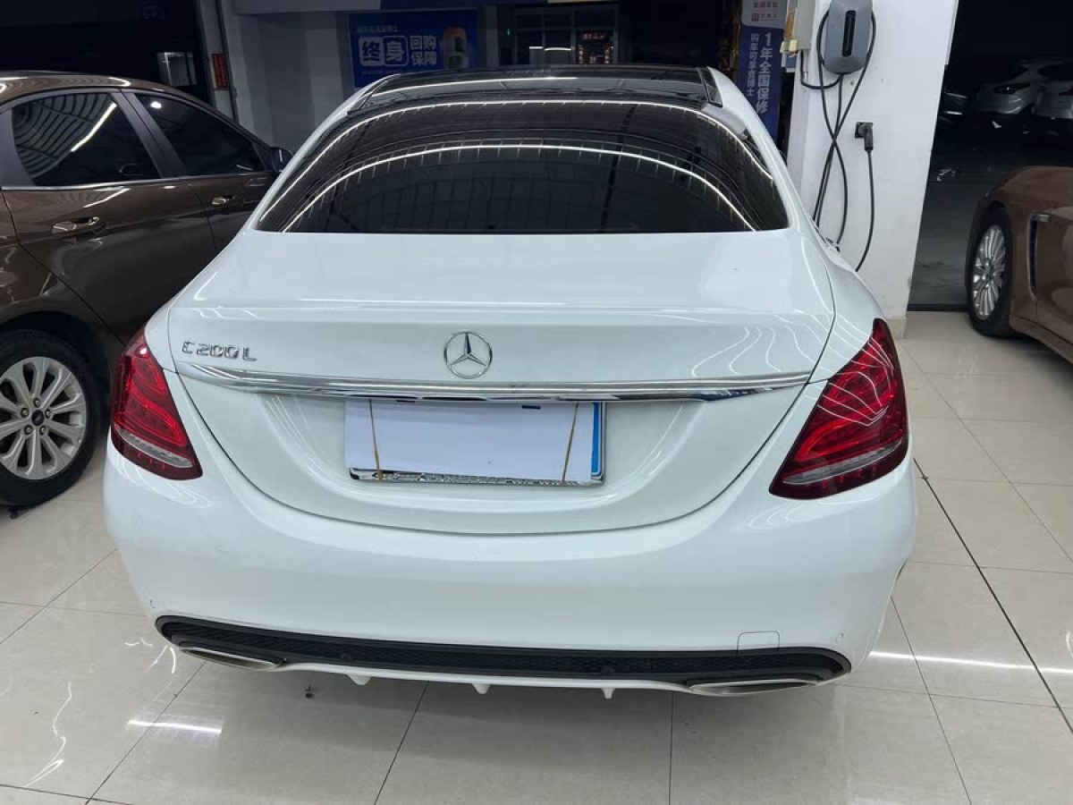奔馳 奔馳C級(jí)  2015款 改款 C 200 L 運(yùn)動(dòng)型圖片