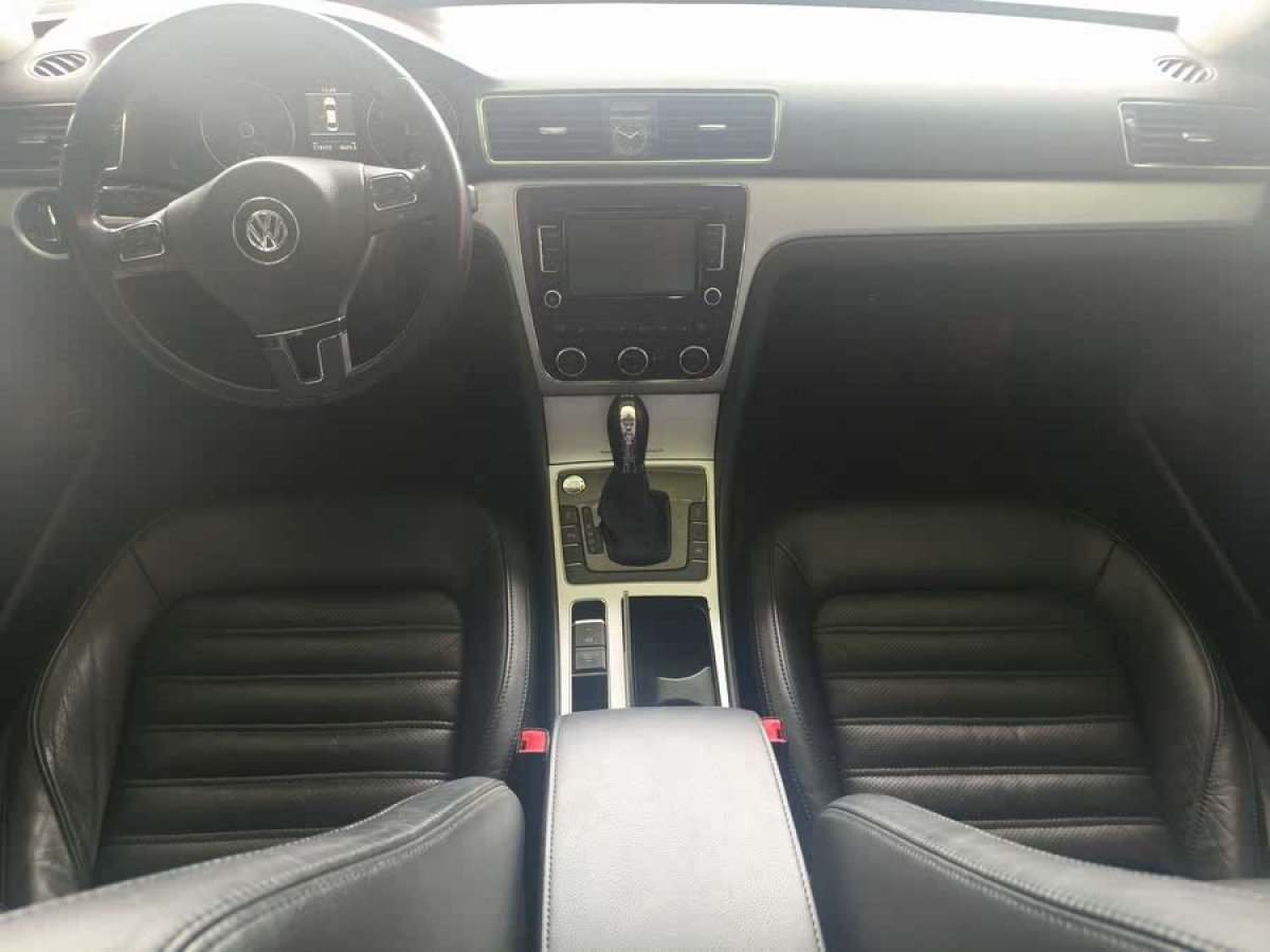 大眾 帕薩特  2014款 1.8TSI DSG御尊版圖片